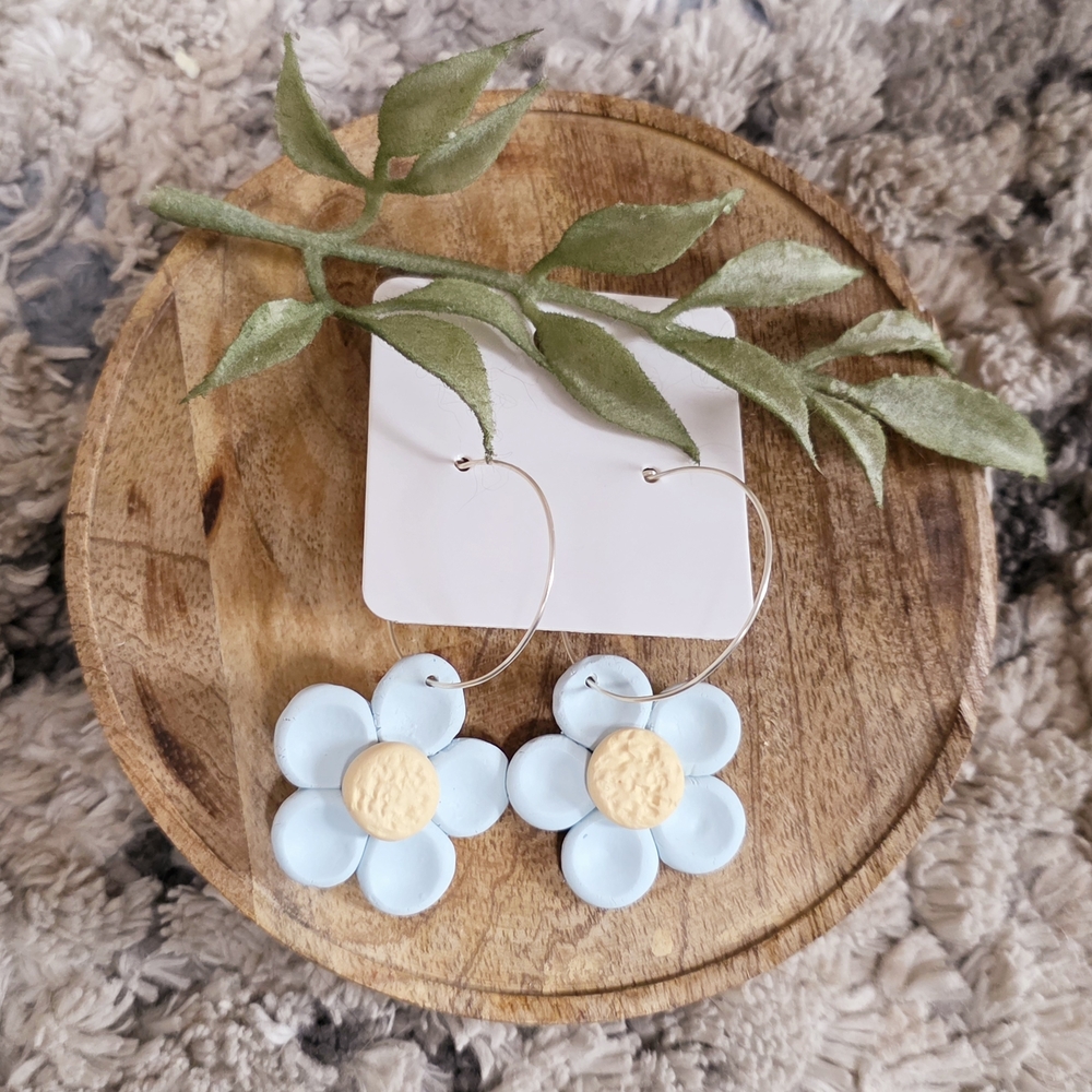 NWT Blue Daisy Hoop Earrings with Yellow Centers/ STATEMENT